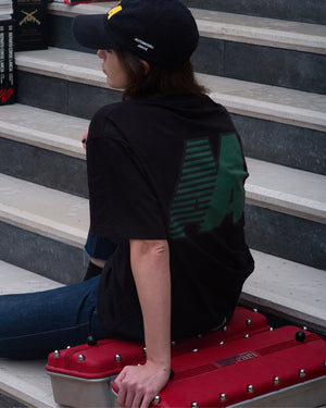 BLACK T-SHIRT GREEN AA LOGO